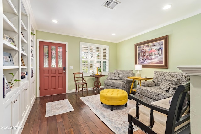 4710 N 33rd Pl, Phoenix, AZ 85018 - living room featuring crown molding, dark wood-style flooring, and recessed lighting