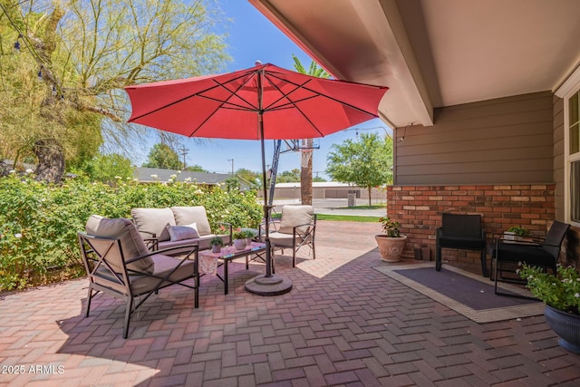 4710 N 33rd Pl, Phoenix, AZ 85018 - view of patio / terrace featuring an outdoor hangout area