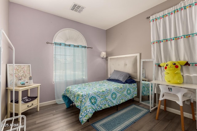 18669 W Vista Norte St, Goodyear, AZ 85338 - bedroom with wood finished floors