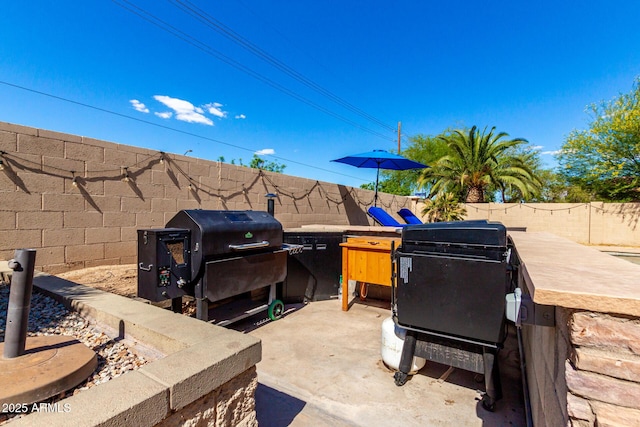 870 E Megan St, Gilbert, AZ 85295 - view of patio featuring fence and area for grilling