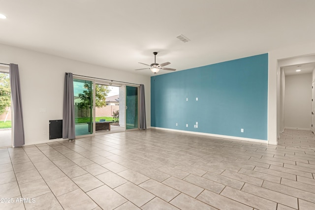 empty room with ceiling fan