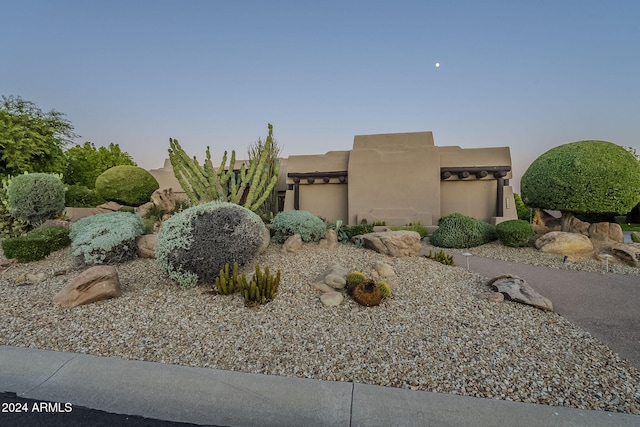 24005 N 45th Dr, Glendale, AZ 85310 - adobe home featuring stucco siding and an attached garage