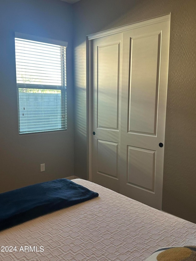 bedroom with a closet