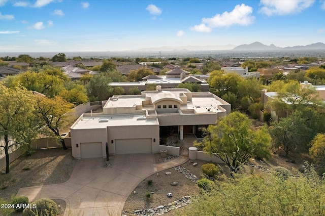 bird's eye view featuring a mountain view