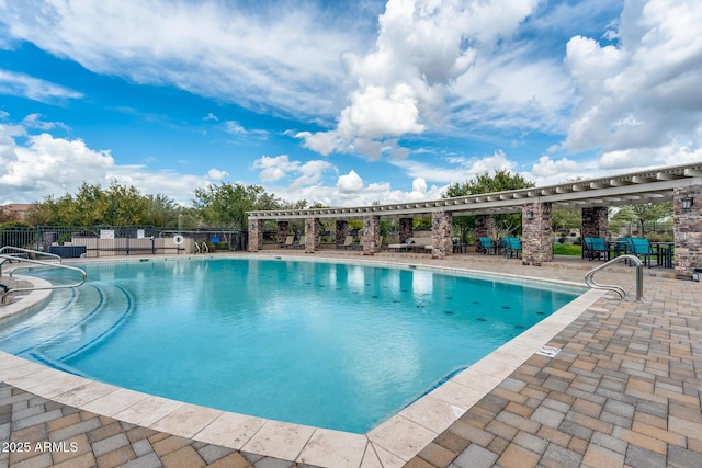 4630 E Navigator Ln, Phoenix, AZ 85050 - community pool with a patio area