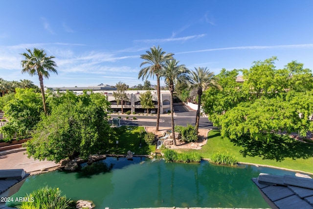 view of property's community featuring a water view