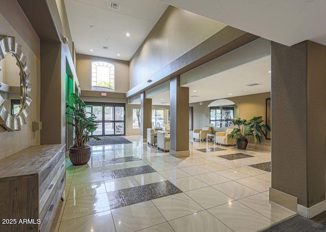5450 E Deer Valley Dr Unit 2191, Phoenix, AZ 85054 - lobby featuring a towering ceiling and recessed lighting