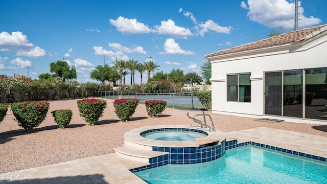 3126 E Fruitvale Ct, Gilbert, AZ 85297 - view of swimming pool featuring an in-ground hot tub and a patio area