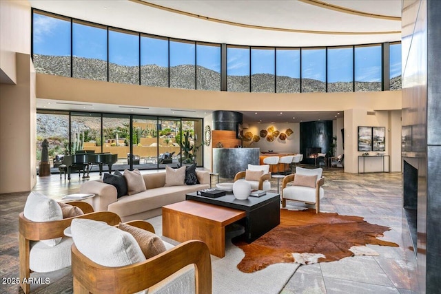 43105 N 102nd St, Scottsdale, AZ 85262 - community lobby with a mountain view