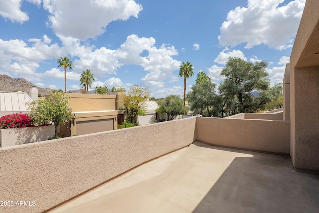 3033 E Claremont Ave, Phoenix, AZ 85016 - view of patio featuring a balcony