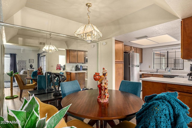 839 S Westwood Unit 287, Mesa, AZ 85210 - dining space featuring a chandelier
