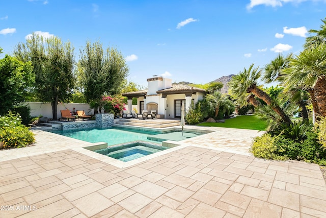 5740 N Casa Blanca Dr, Paradise Valley, AZ 85253 - view of pool featuring an in ground hot tub, a fenced in pool, and a patio