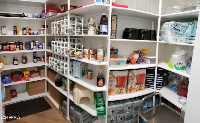 2060 E Quartz St, Mesa, AZ 85213 - view of pantry