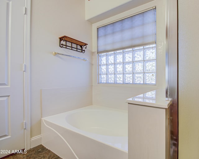 bathroom featuring a bathtub