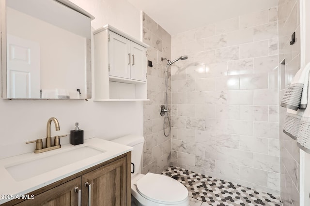5827 N 22nd Dr, Phoenix, AZ 85015 - bathroom featuring tiled shower and vanity