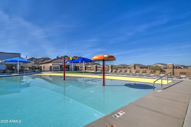 3511 W Allens Peak Dr, San Tan Valley, AZ 85144 - view of community pool