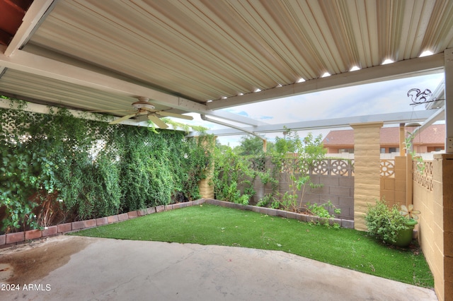 view of patio / terrace featuring ceiling fan