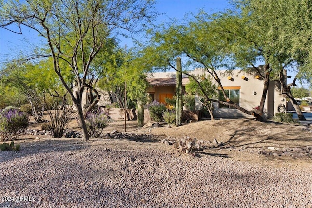 36908 N 19th St, Phoenix, AZ 85086 - view of front of home featuring stucco siding
