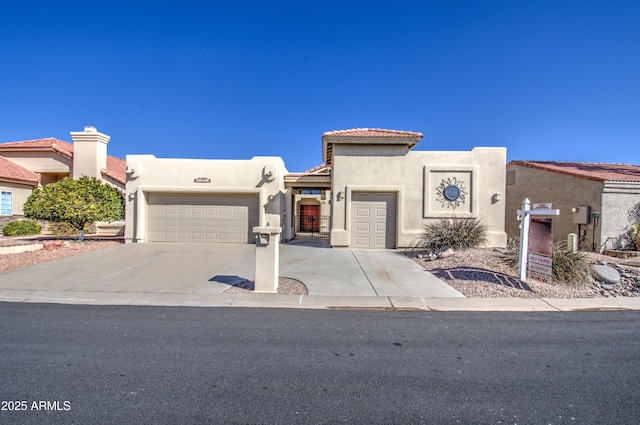 view of front of house featuring a garage