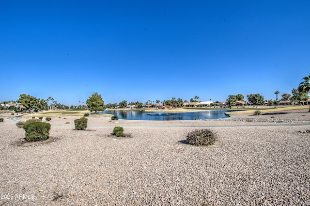 view of yard featuring a water view