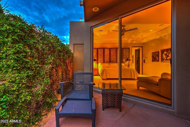 view of patio featuring outdoor lounge area