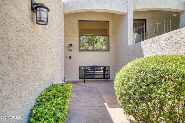 view of property entrance