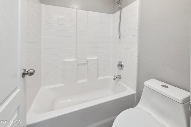 1015 E Penny Ln, San Tan Valley, AZ 85140 - full bath featuring toilet and shower / bath combination