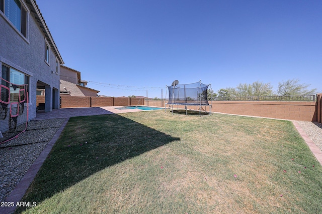 25051 N 140th Dr, Surprise, AZ 85387 - view of yard with a trampoline