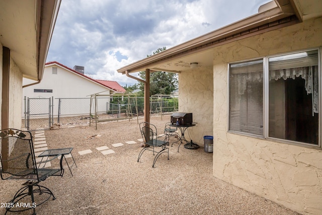 1170 N Broken Wagon Trl, Dewey, AZ 86327 - view of patio / terrace featuring a gate
