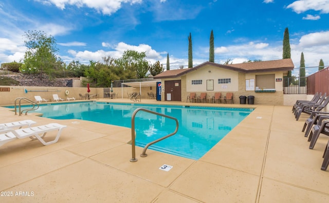 1170 N Broken Wagon Trl, Dewey, AZ 86327 - community pool featuring a patio