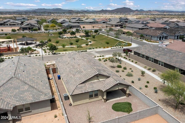 birds eye view of property featuring a residential view and a mountain view