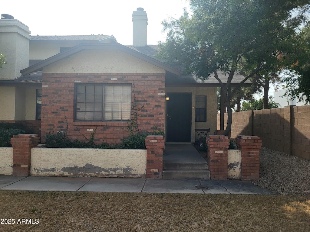 170 E Guadalupe Rd Unit 14, Gilbert, AZ 85234 - view of front of property