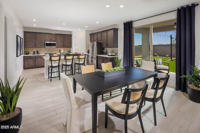 20643 N 226th Dr, Surprise, AZ 85387 - dining area featuring recessed lighting and light wood finished floors