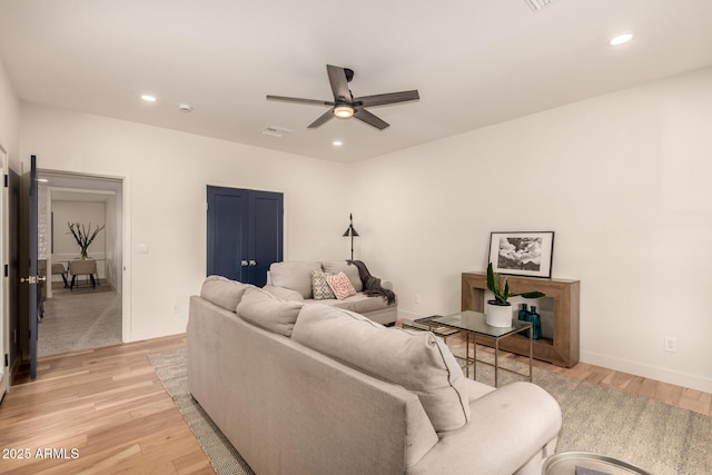 5612 N 9th St, Phoenix, AZ 85014 - living area with a ceiling fan, light wood-style flooring, recessed lighting, and baseboards