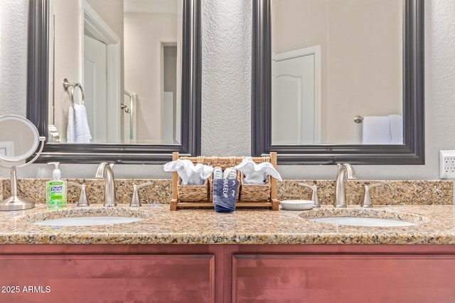 139 E Gail Dr, Gilbert, AZ 85296 - full bath featuring a textured wall and double vanity