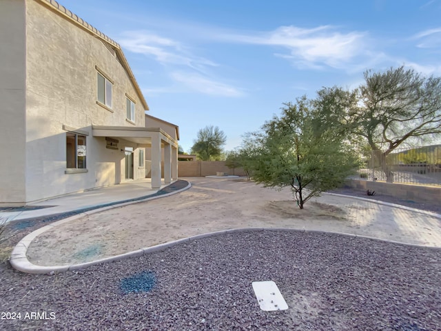 view of yard with a patio