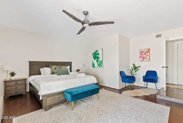 5912 E Wethersfield Rd, Scottsdale, AZ 85254 - bedroom featuring wood finished floors and a ceiling fan