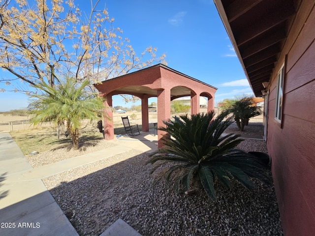 view of yard with a patio area