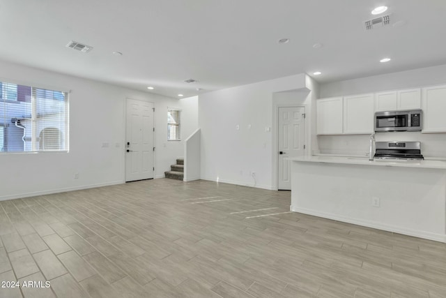 view of unfurnished living room