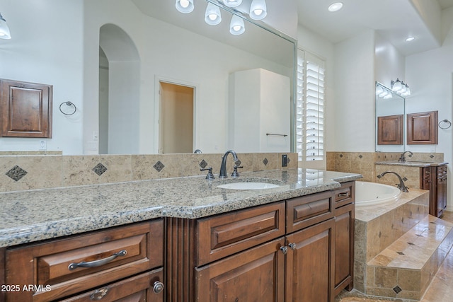10033 W Jj Ranch Rd, Peoria, AZ 85383 - full bath with a bath and vanity