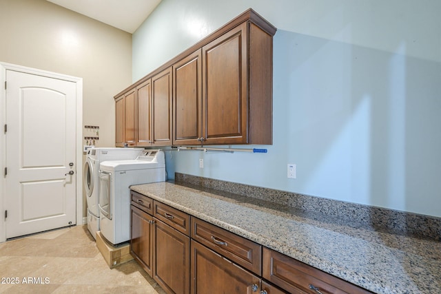 10033 W Jj Ranch Rd, Peoria, AZ 85383 - laundry area featuring independent washer and dryer and cabinet space