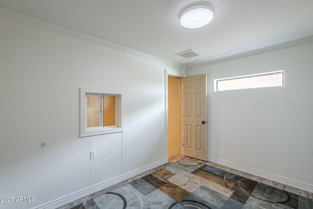 10033 W Jj Ranch Rd, Peoria, AZ 85383 - unfurnished room featuring crown molding and baseboards