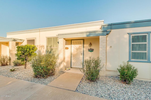 view of entrance to property