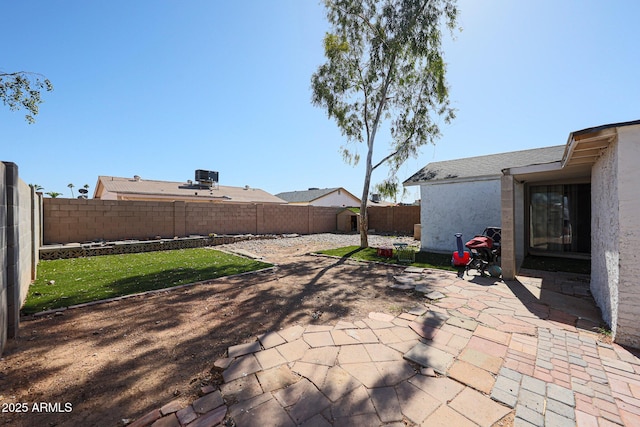 9021 W Mulberry Dr, Phoenix, AZ 85037 - view of patio / terrace with a fenced backyard
