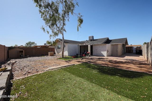 9021 W Mulberry Dr, Phoenix, AZ 85037 - view of front of house featuring a fenced backyard and a front yard