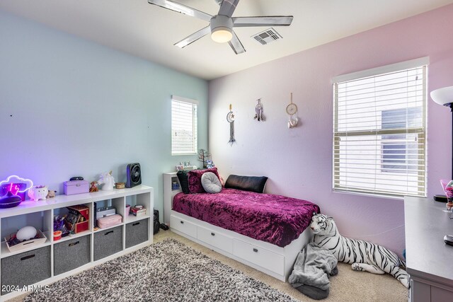 bedroom featuring ceiling fan