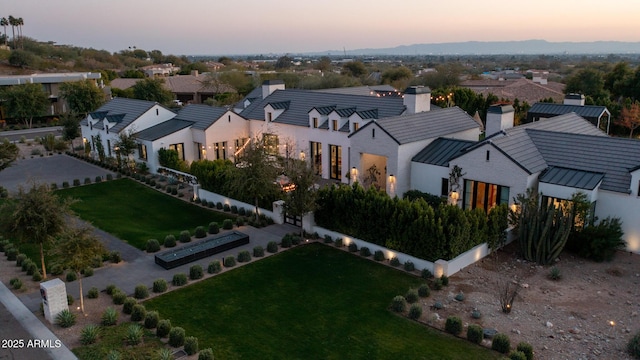 view of aerial view at dusk