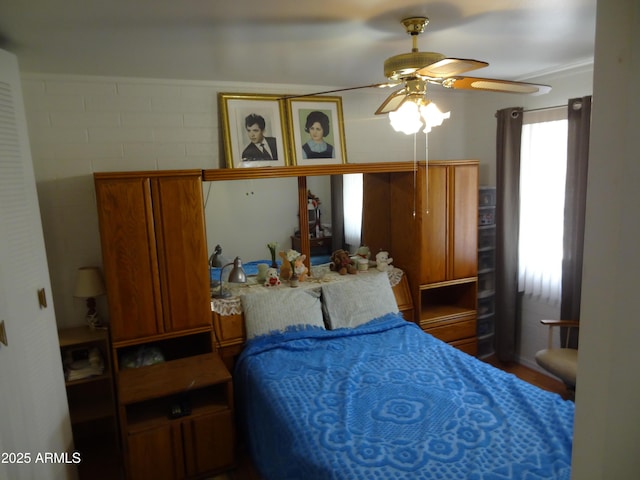 bedroom with a ceiling fan