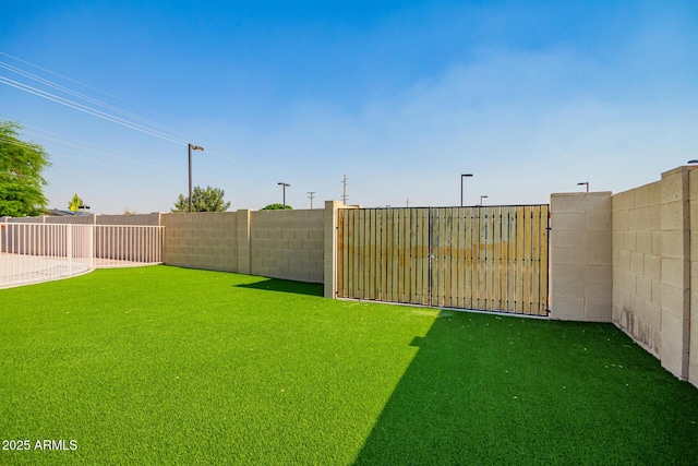 3901 W Augusta Ave, Phoenix, AZ 85051 - view of fenced backyard