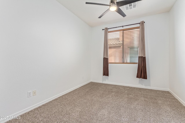 unfurnished room featuring carpet floors and ceiling fan